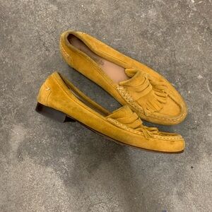 Massimo Dutti mustard penny loafers suede